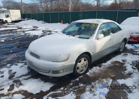 2000 Lexus Es 300 из США, поврежденный, VIN JT8BF28G1Y0275777